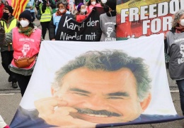 1500 avukat Öcalan için devrede