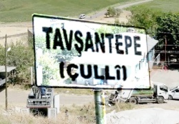 Keçi ahırındaki iki izmarit