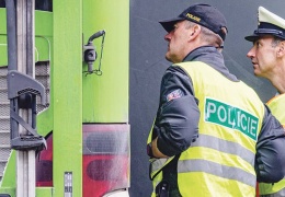 Sınır kontrolleri başladı