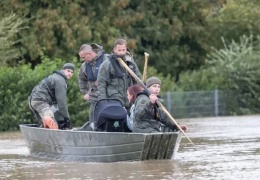 Orta Avrupa'da sel: En az 17 ölü