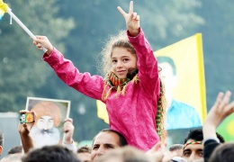 Frankfurt’ta özgürlük halayında buluşalım