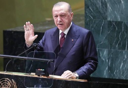 BM ve Erdoğan’ın gösterileri