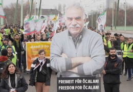 Meydanlarda buluşalım