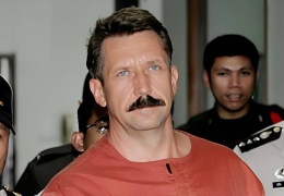 'Savaş lordu' geri döndü!