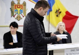 Moldova'da kıl payıyla 'Evet'