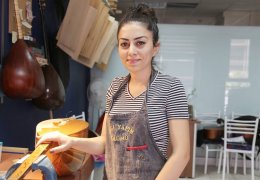 Dersim’in tek kadın bağlama yapımcısı
