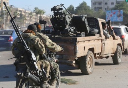 Uçaklar Hama saldırısını durduramadı