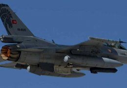 Kandil ve Xakurkê bombalandı