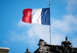 Fransa’da hükümet bir kez daha Sağ’dan kuruldu