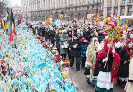 Ukrayna için barış gündemde