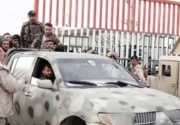 Lübnan Suriyelileri Şam’a verdi