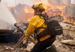 Los Angeles 6 gündür yanıyor