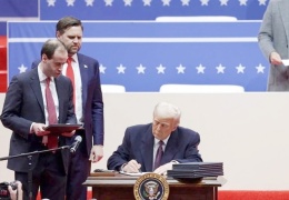 Taraftarlarına af çıkardı