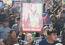 Menîce, iki savaşçının şehit annesi