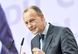 AfD’nin desteğini kabul etti