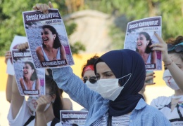 Devleti devlet değil, adaleti adalet değil