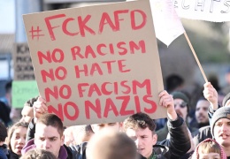 Militarizm, ırkçılık ve kapitalizm el ele