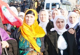 Önderliğin arkasındayız