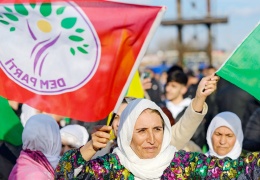 Özgür yarına giden yol