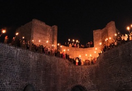 Newroz: bereketten isyana, isyandan özgürlüğe