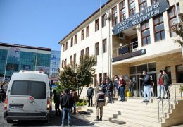 Kadın müdürlüğünü de kapattı