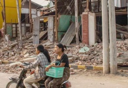 Myanmar depreminde kadınlar daha da mağdur