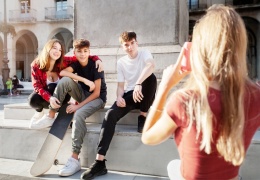 Doğu Almanya’da gençler işsiz, eğitim yetersiz