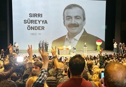 Sırrı Süreyya’nın ardından üç mesaj