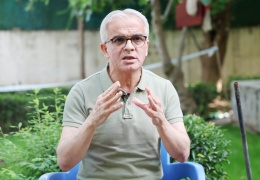 Kürtçe için daha cesur olmalı