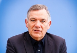 Jan Van Aken: Öcalan’a ‘birlikte çalışalım’ derdim