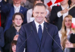 Polonya'da zafer Nawrocki’nin