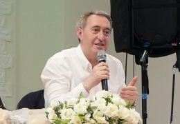 Bakırhan’ı dinlerken