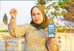 Döneceğim günün umudunu koruyorum