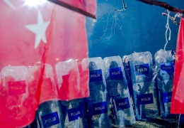 Barışa karşı cumhursuz “cumhuriyet” savunmak