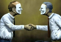 Münafık muktedirler