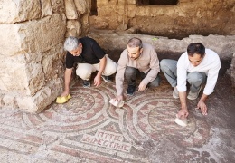 Midyat’ta 1500 yıllık mozaik