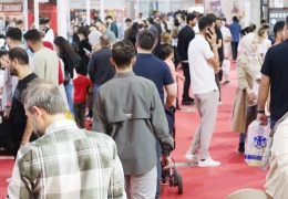 Kültürel buluşma mı ticari etkinlik mi?