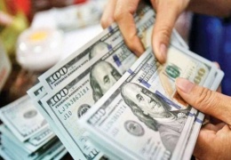 Faiz indirildi, euro 50'yi aştı