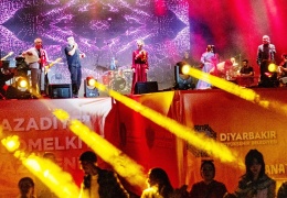 30 yıl sonra Koma Amed