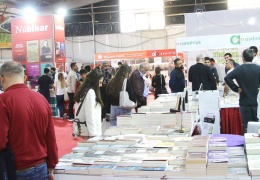 Yayınevleri uyardı: Kürtçe okur azalıyor