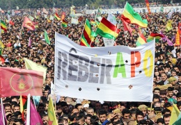 Kardeşlik diyenler onun hukukuna uymalı