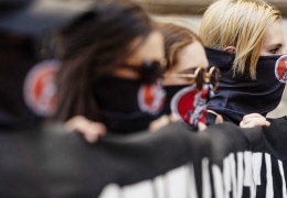 Neonaziler aranıyor