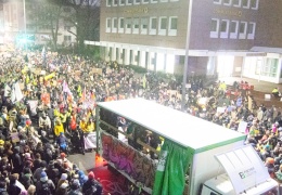 Yeni neslin sağcı partisi