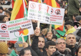 Yasağı kaldır, Kürtleri kriminalizeye son ver