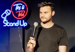 Kürtler neye gülüyor?