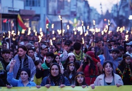 Bir yılı daha tükettik