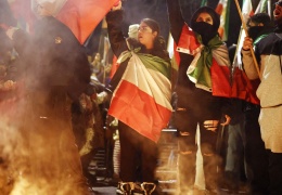 İran’da rejimle kopuş yaşanıyor