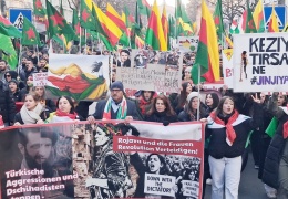 Rojava karanlığa umut ışığıdır