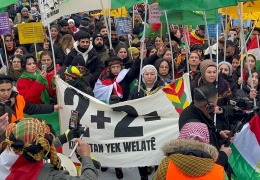 Kırılan komplo, başlayan eşik