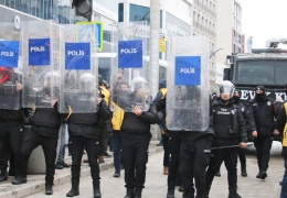 Devlet terörüyle de sahada